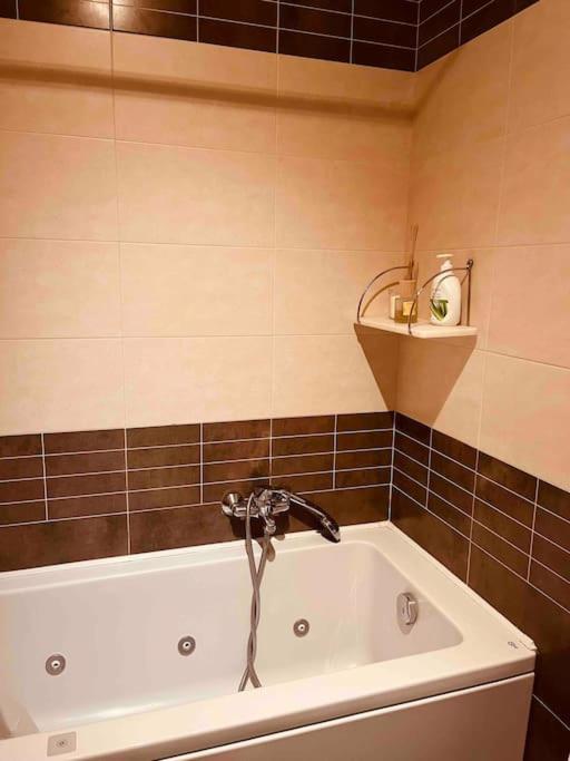 Una Casa Divertente A Roma Екстер'єр фото